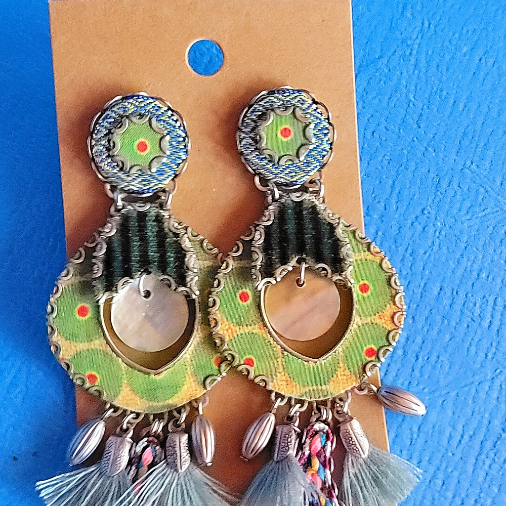 AYALA BAR VINTAGE LOOK Bohemian Green and Silver Earrings
